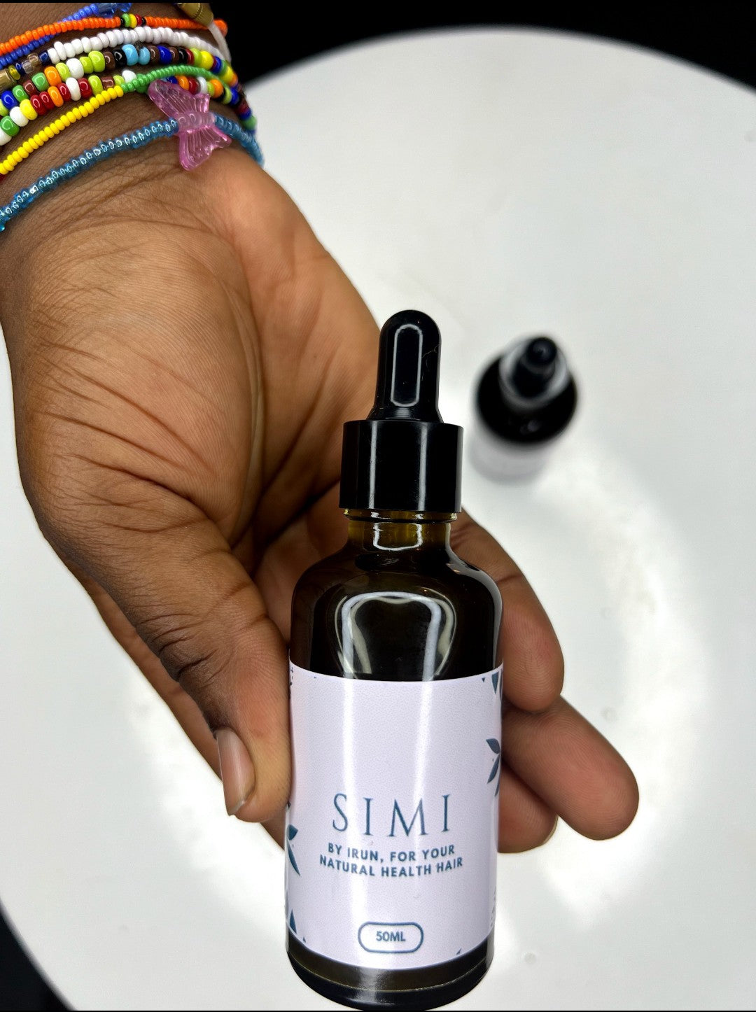 Huile Naturelle SIMI - Hydratante et Activatrice de la pousse des cheveux - Traite les pellicules et démangeaisons
